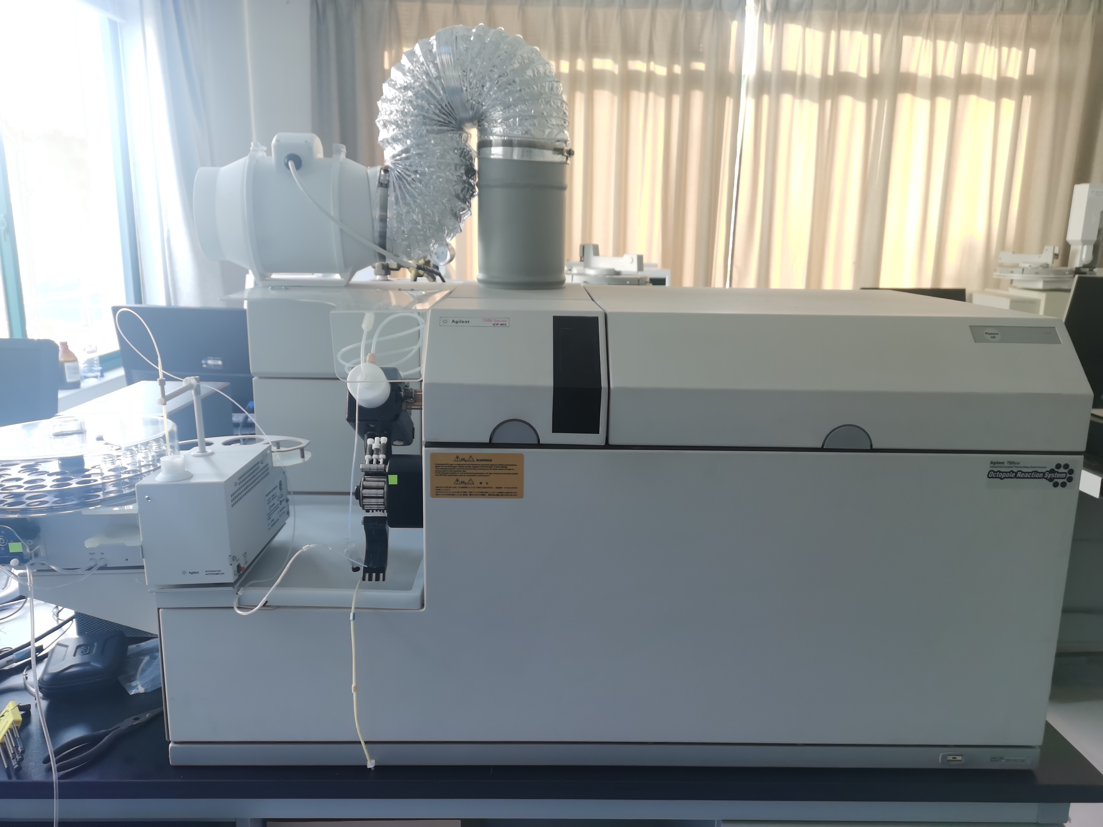 常州瑞曦生物申请种液相色谱活塞专利实现对色谱柱内柱压、柱长和填料量的灵活调控(图1)